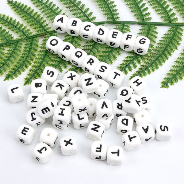 Wholesale 100PCS English Alphabet Black and White Silicone Beads For Discount