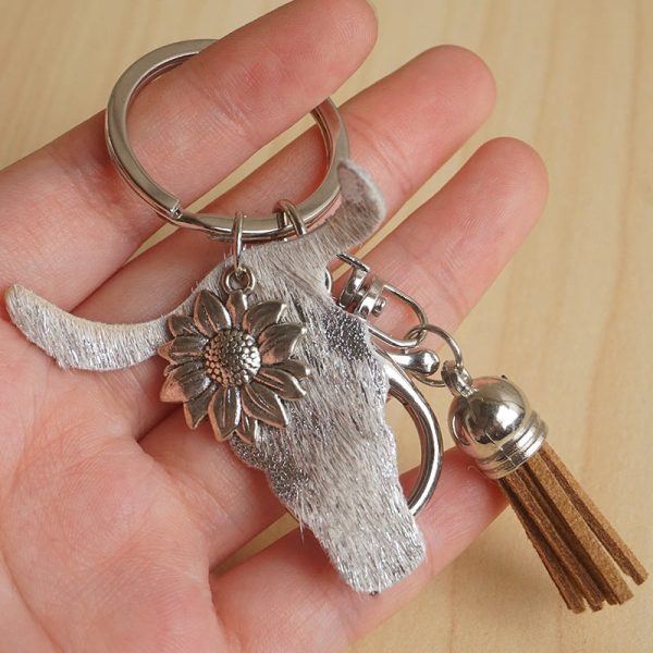 Wholesale 2pcs pack Western Style Bull Head Cactus Leather Keychain Online