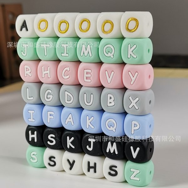 Wholesale 100PCS A-Z Silicone Polygon Letter Beads For Cheap