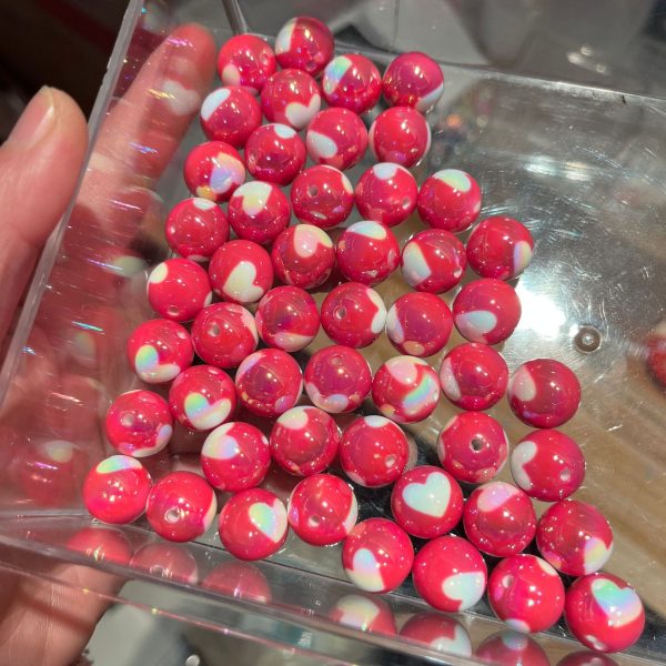 Wholesale 10pcs pack 16mm color-plated uv printing love heart straight hole round Beads Hot on Sale