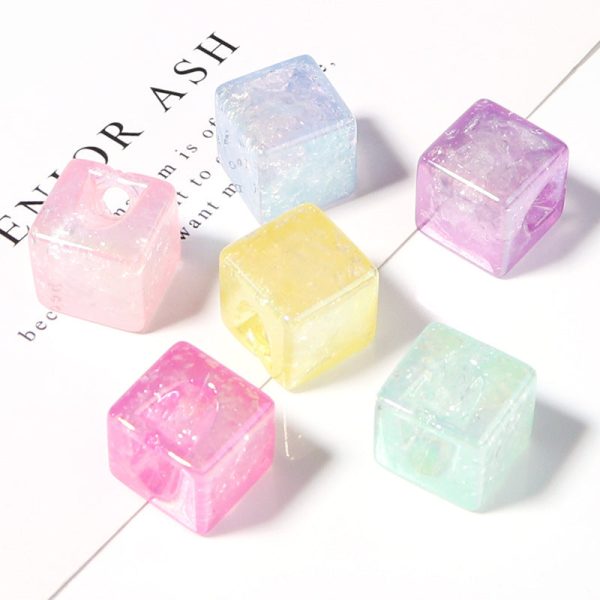 Wholesale 30pcs pack Colorful Acrylic Cube Beads For Sale