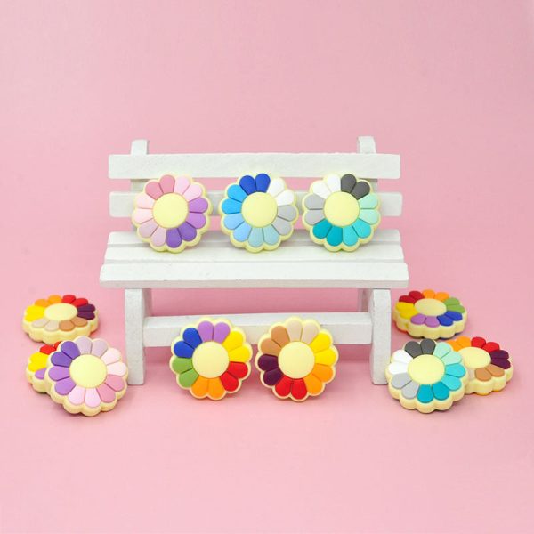 Wholesale 100pcs pack Silicone Flower Shape Teether Beads Discount